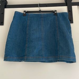 No boundaries demon skirt XXL (19-21)